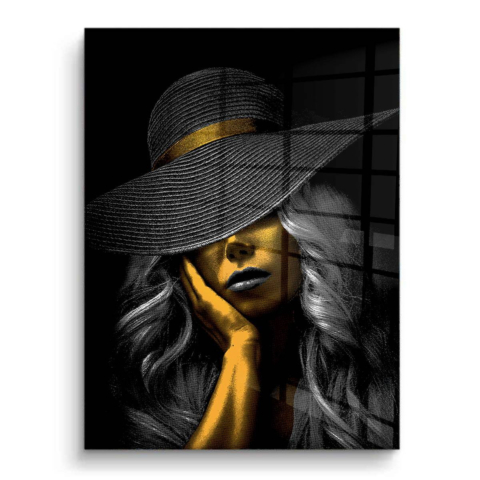 Elegancia en Silueta PVC Brillante Art